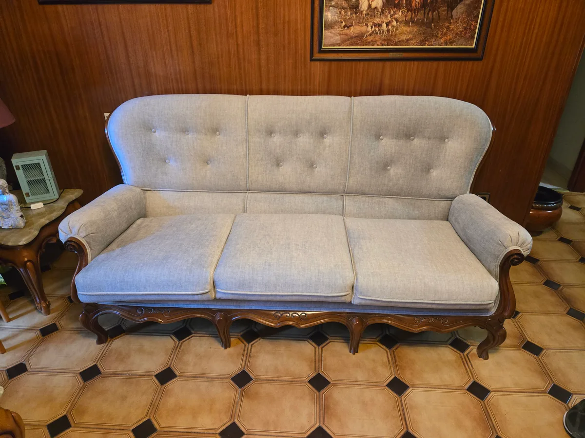 Tapizar Sofá en Madrid — Tapicería Junquera
